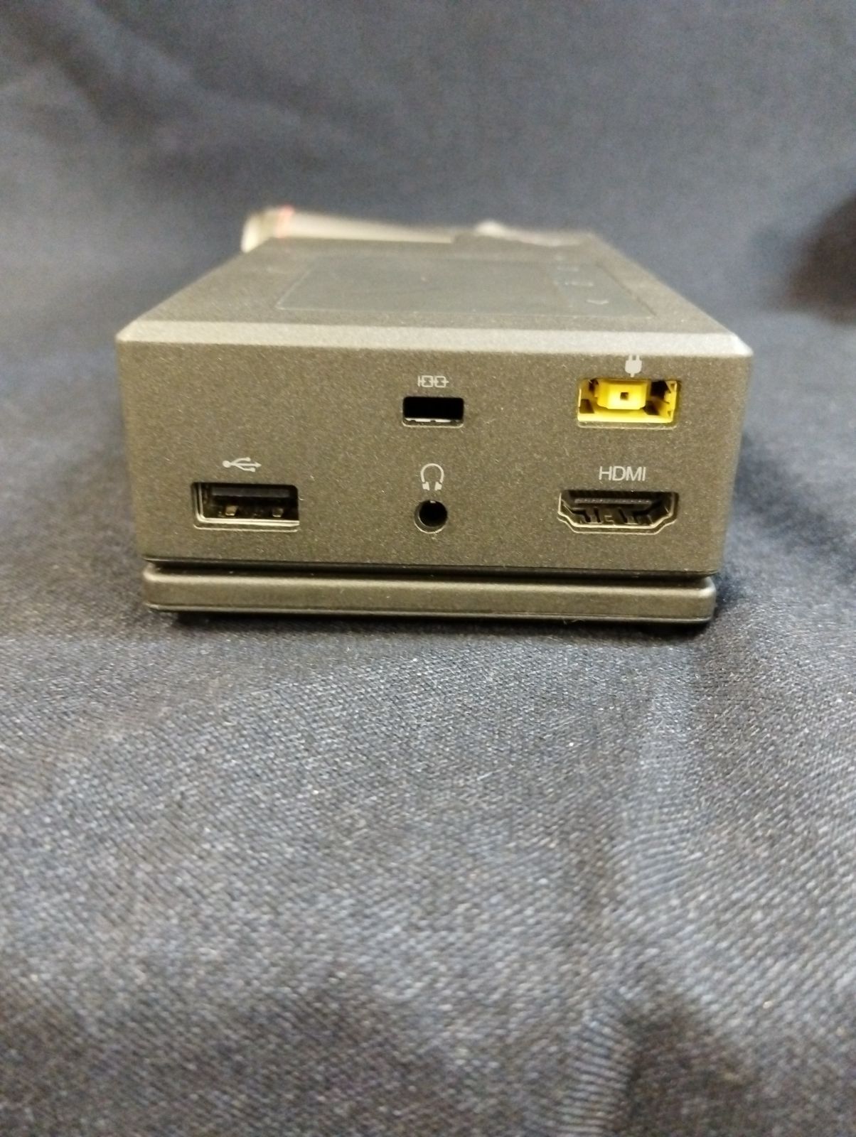 Lenovo ThinkPad Stackモバイルプロジェクター Black M123