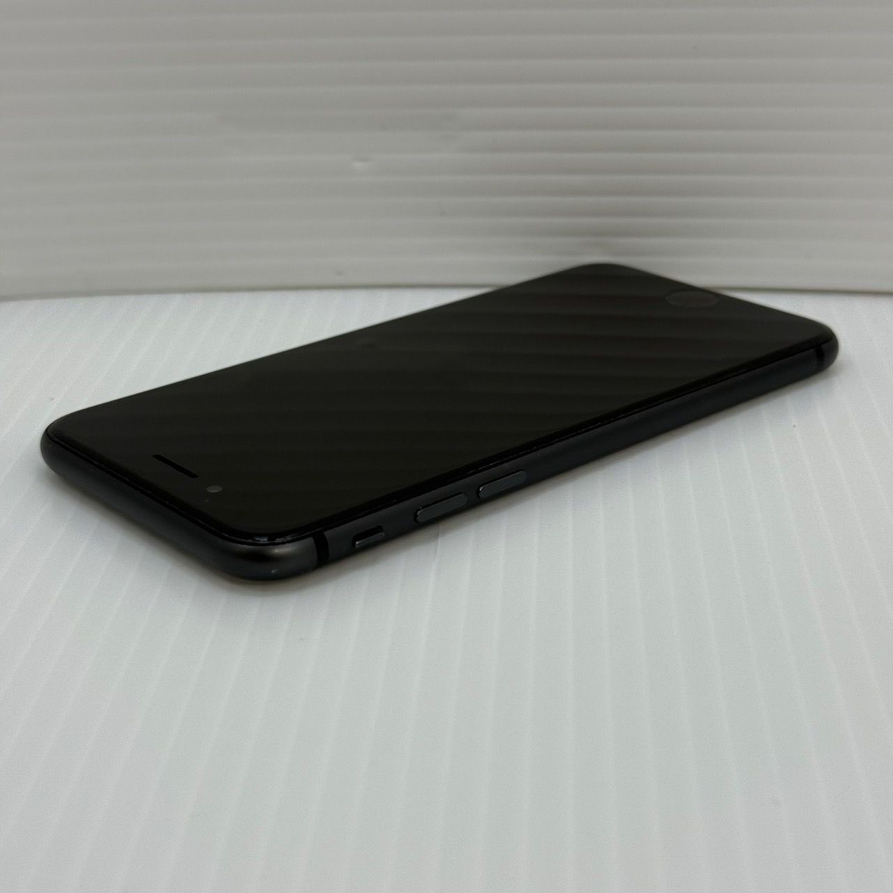 ☆SIMロック解除済☆iPhone8 スペースグレー64GB（MQ782J/A）☆※0331