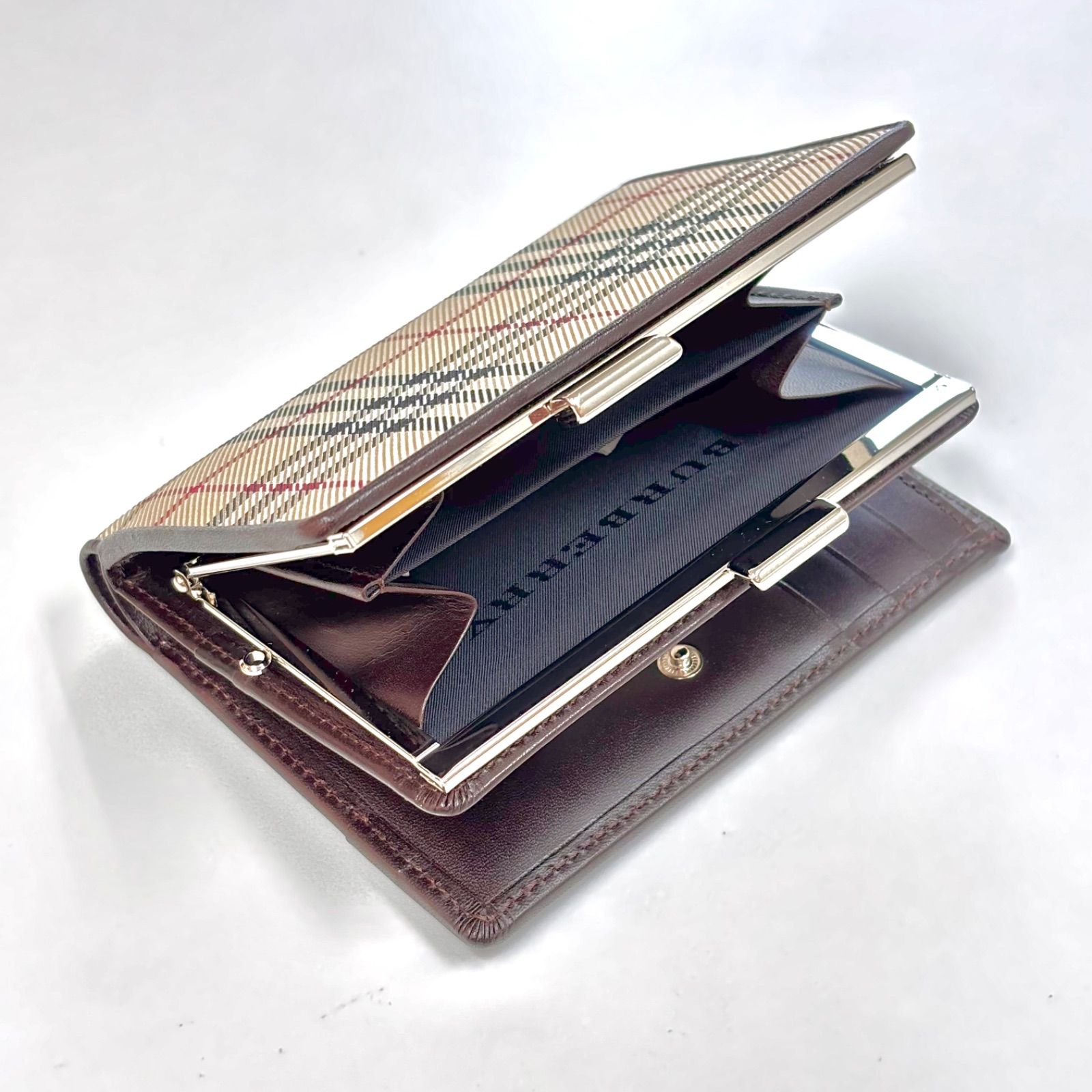 極美品⭐️BURBERRYバーバリー】 ほぼ未使用状態品 ノバチェック 極美品⭐️BURBERRYバーバリー】 ほぼ未使用状態品 ノバチェック