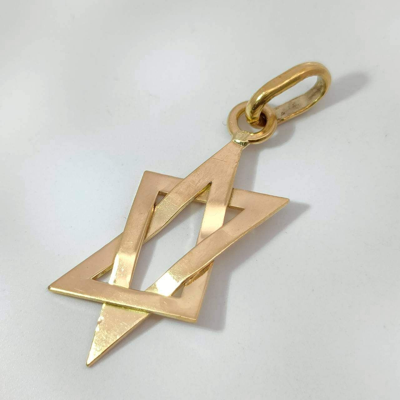 18金 K18 男女兼用 六芒星 ネックレストップ 2.72ｇ D173