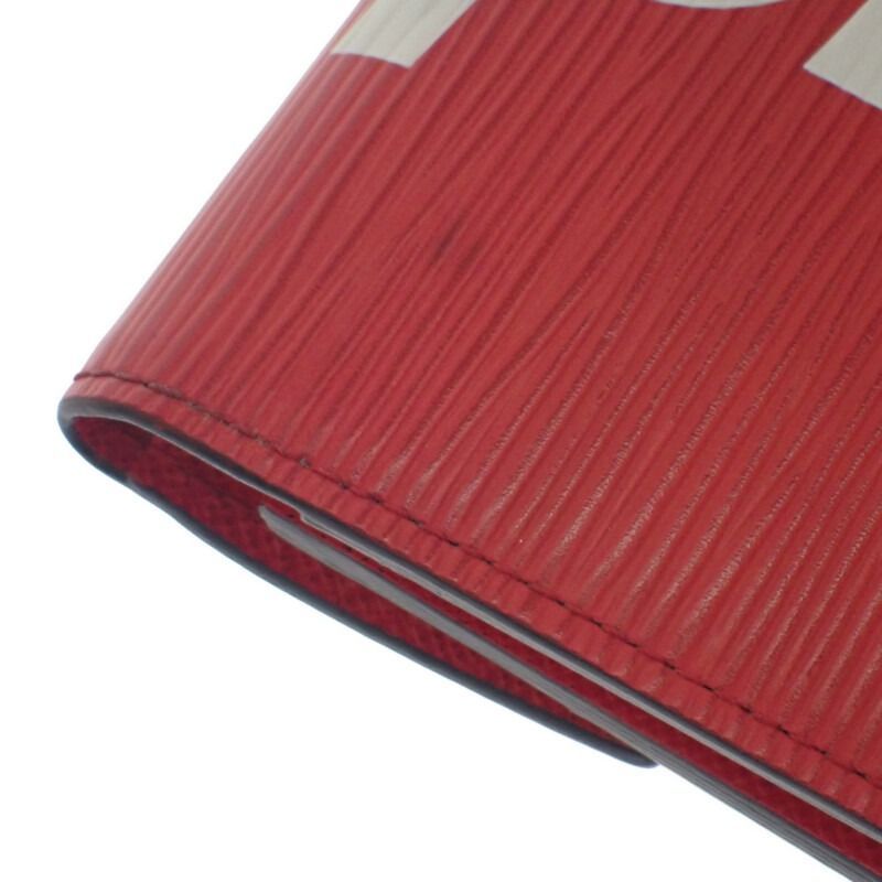 シュプリームの人気コラボ