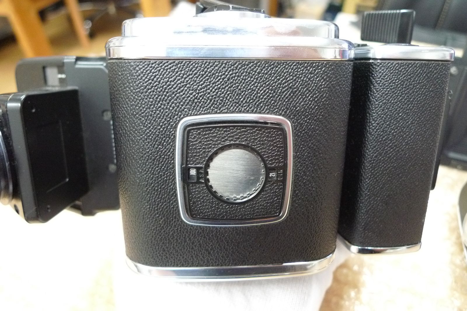 ハッセルブラッド HASSELBLAD 553ELX 箱付き Hasselblad 553ELX 中判カメラ 553 ELX フィルムカメラ 12