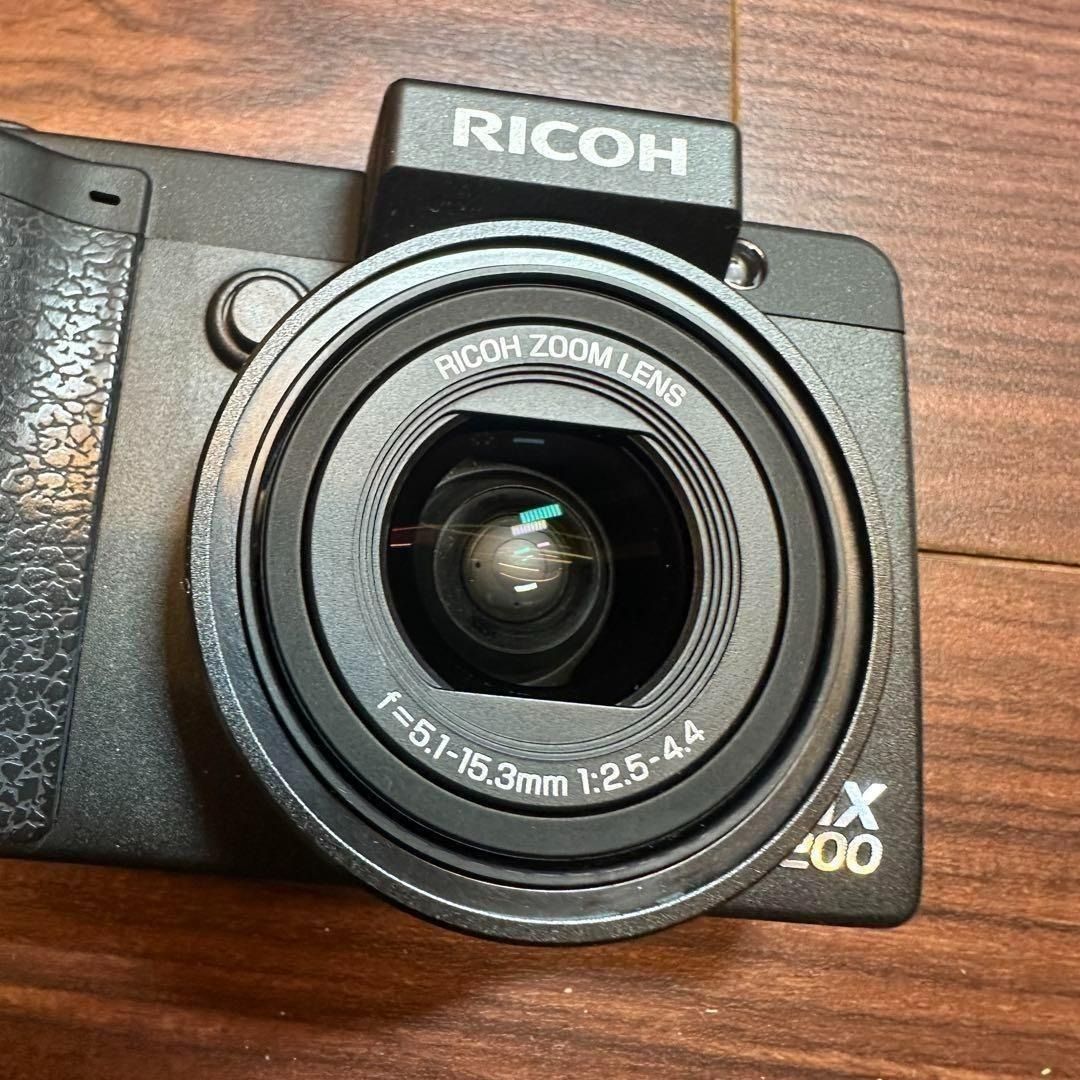 RICOH GX200 デジカメ 新品未使用 2415 - メルカリ