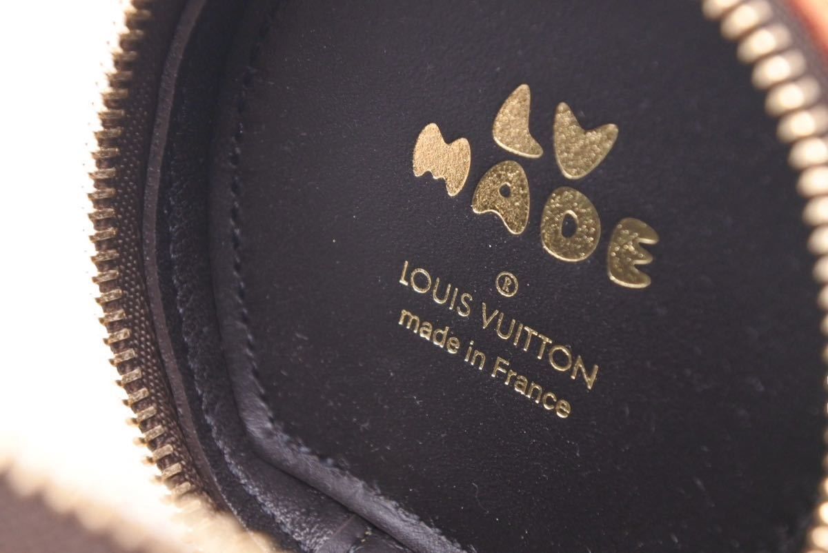 LOUIS VUITTON×NIGO ホライゾンイヤホンケース Louis Vuitton x Nigo Earphones Case NIB - Vintage Lux