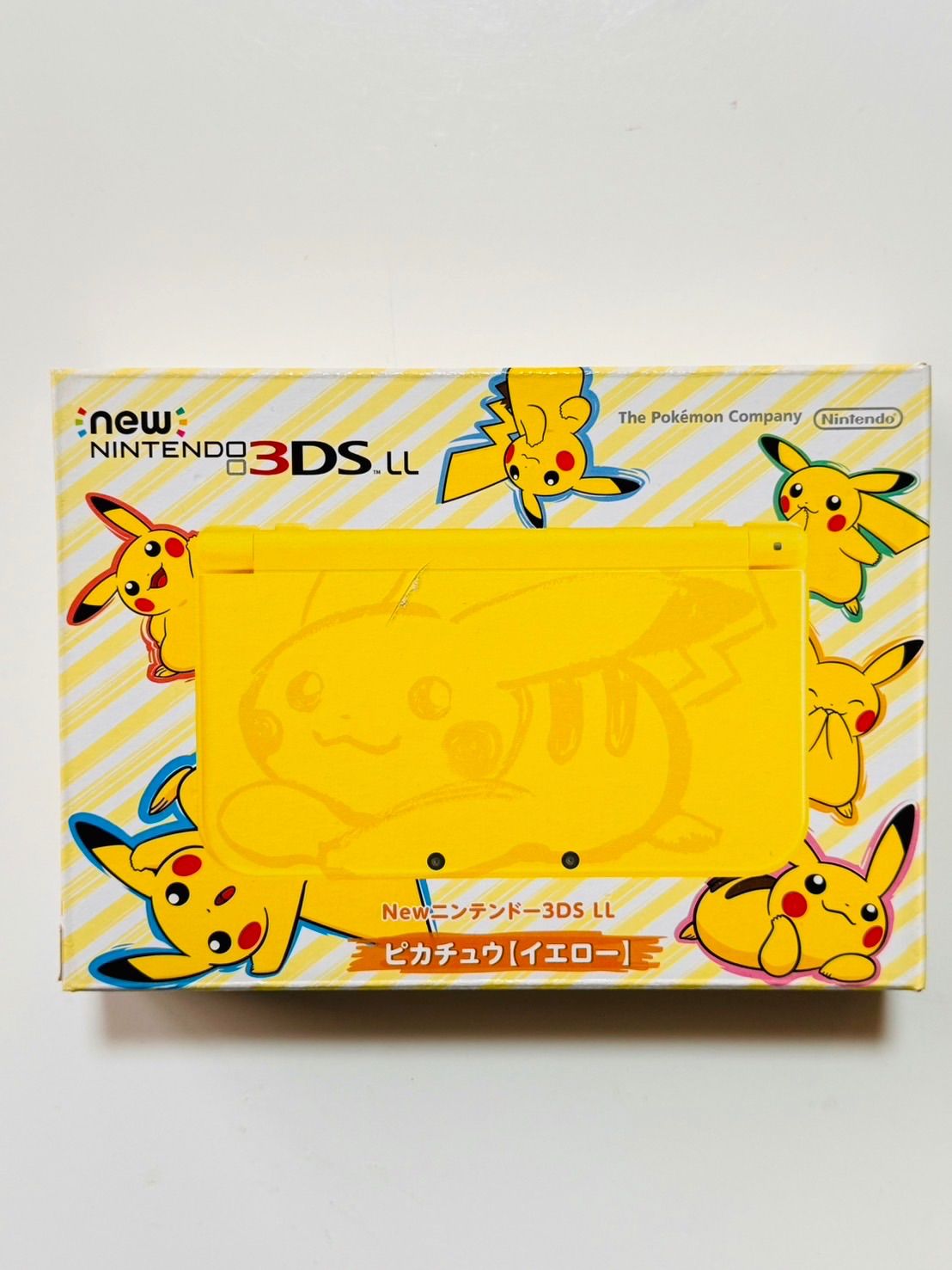 Nintendo 任天堂　3DS LL ピカチュウ　(イエロー)  美品　動作確認済み