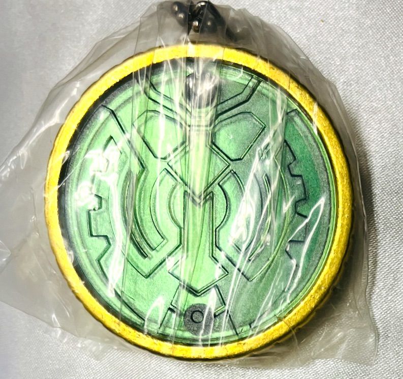カマキリ コアメダルスイング ダイキャスト製 仮面ライダー
