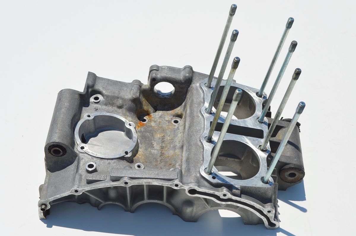 Z250FT リア＆両サイド外装です。中古タンクの画像あり Z250FT リア＆両サイド外装です。中古タンクの画像あり Z250FT リア＆両