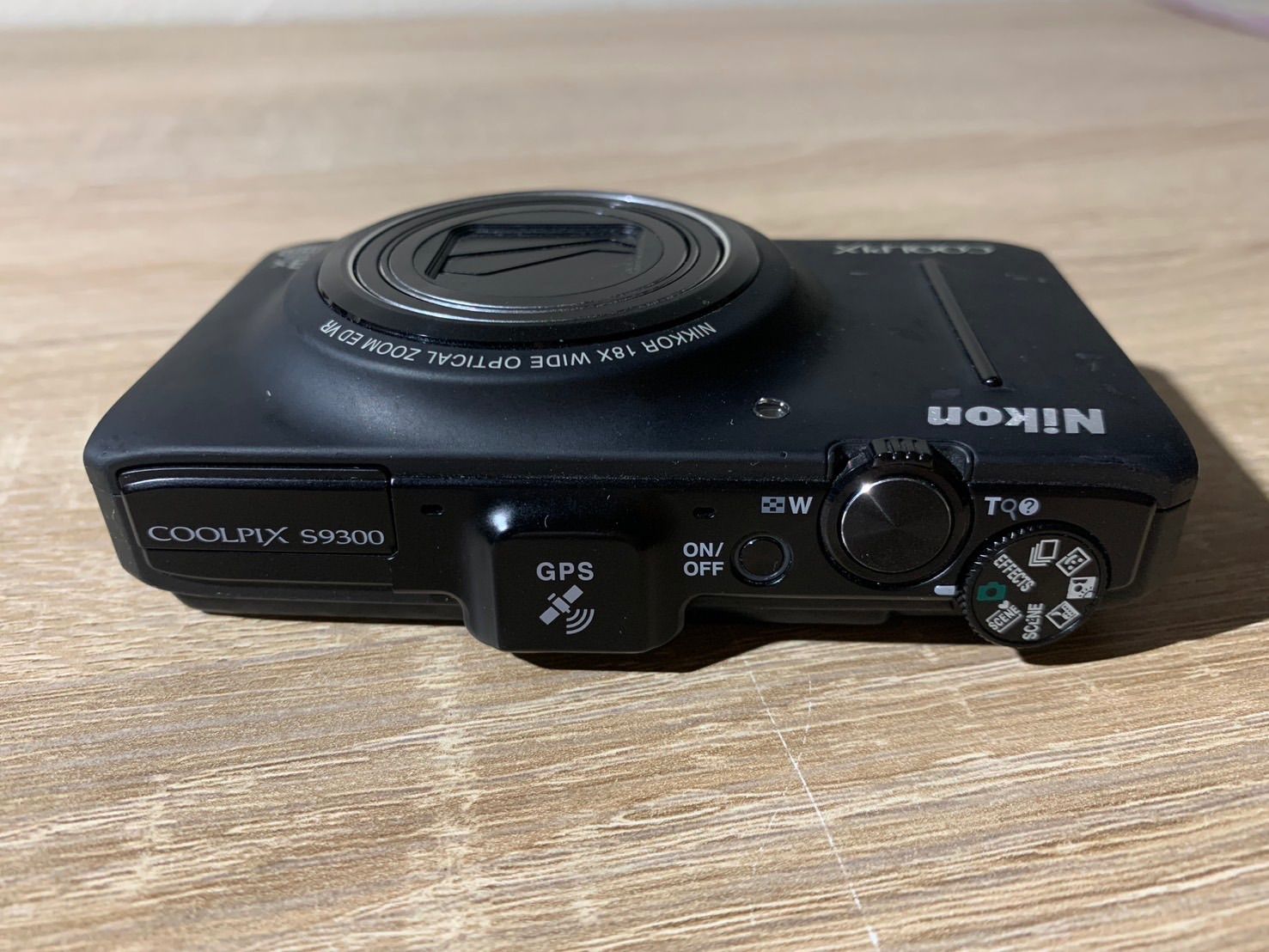 〓コンパクトデジカメ〓ニコン Nikon COOLPIX S9300 ニコン、光学18倍