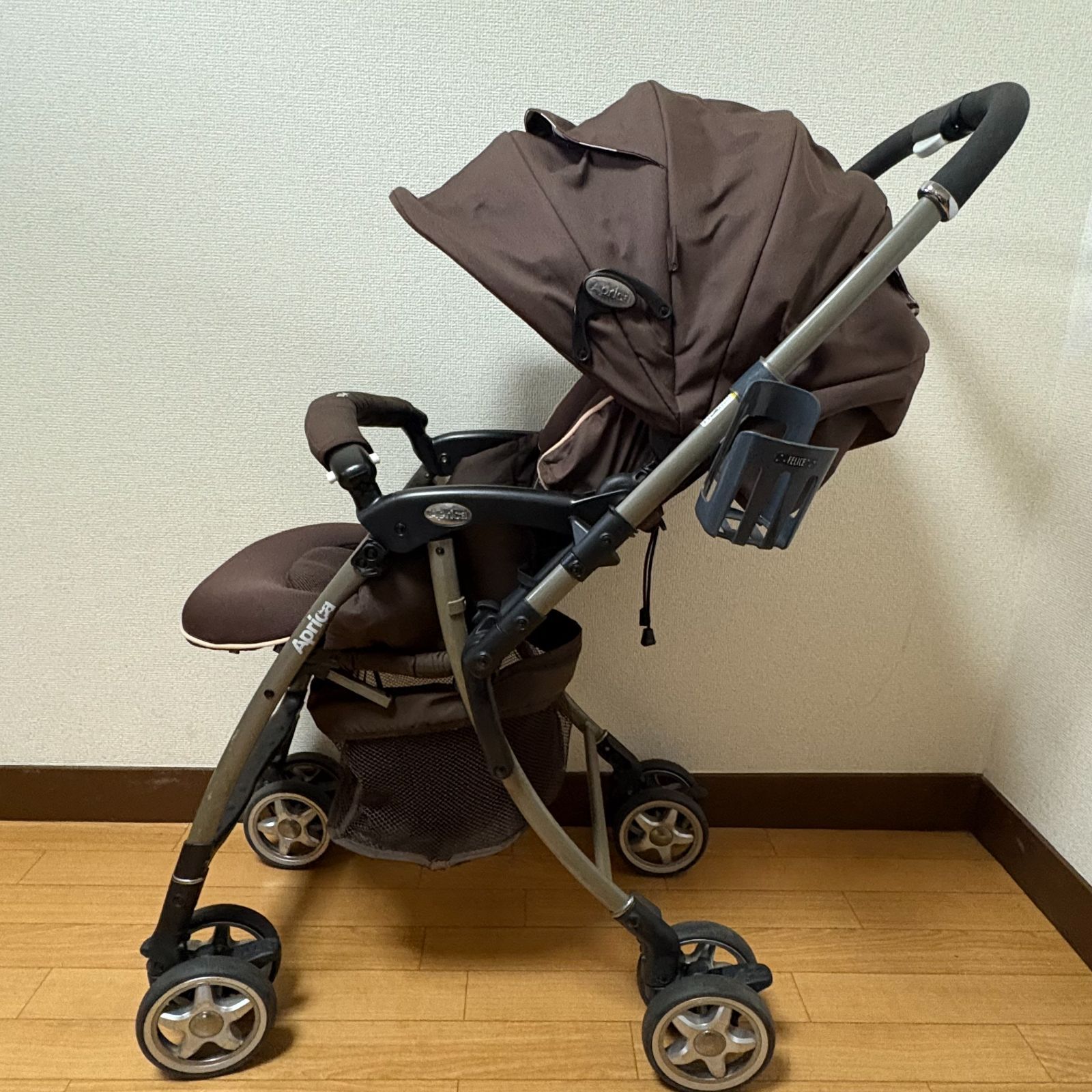 apricaラクーナ　ベビーカー　SL86SBWJ apricaラクーナ ベビーカー SL86SBWJ ラクーナ | ベビーカー