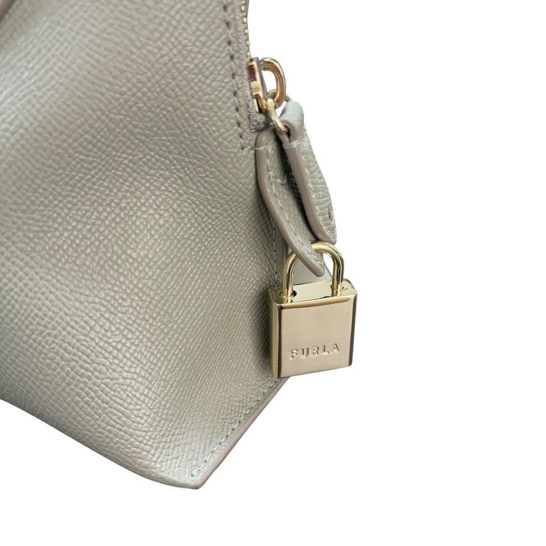 極美品 FURLA フルラ VITTORIA DOME S 2way ショルダーバッグ