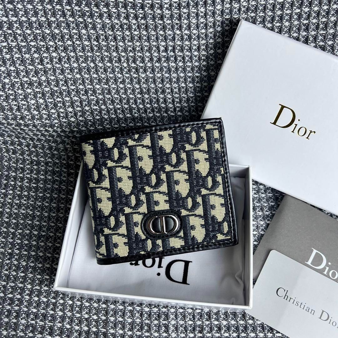 クリスチャンディオール Dior レオブリーク 二つ折り財布 - メルカリ
