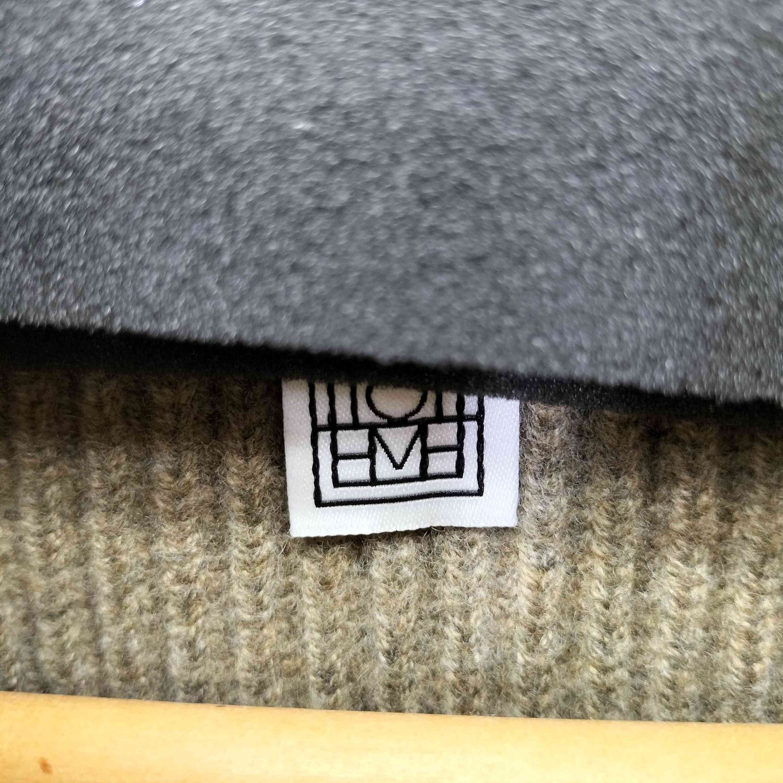 トーテム toteme ハーフジップオーバーサイズプルオーバー