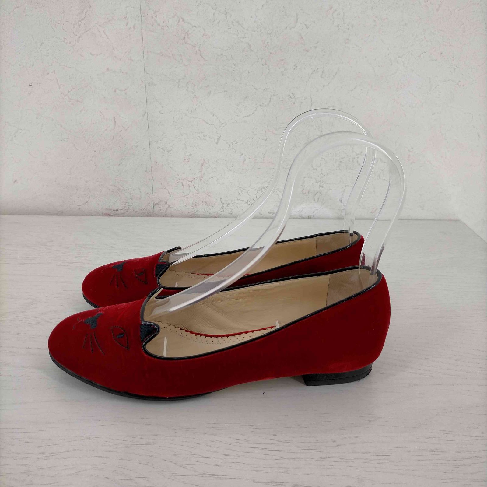 シャーロットオリンピア CHARLOTTE OLYMPIA KITTY ベロア 猫パンプス 