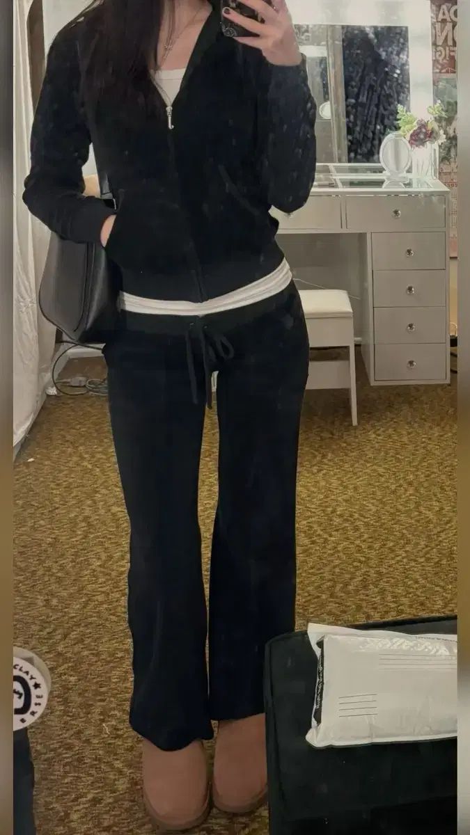 JUICY COUTURE ジューシークチュール ベロア トレーニング 黒 セットアップ