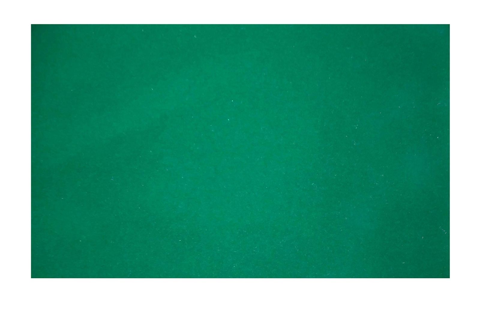 コンパクトに畳めるゲームマット グリーン Mサイズ 94㎝×58㎝ 厚さ1mm