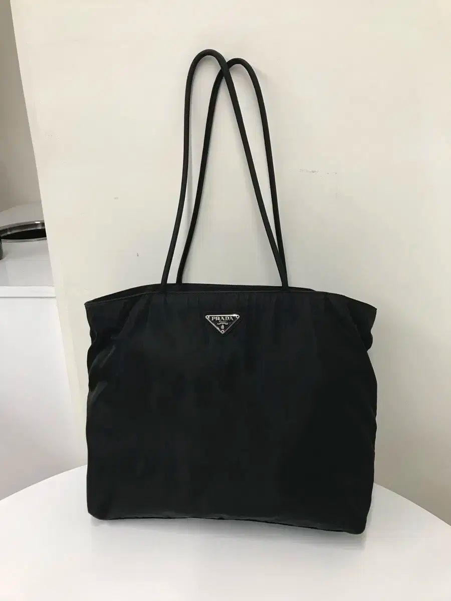 PRADA プラダ トライアングルロゴ ポコノ ショルダーバッグ バッグ