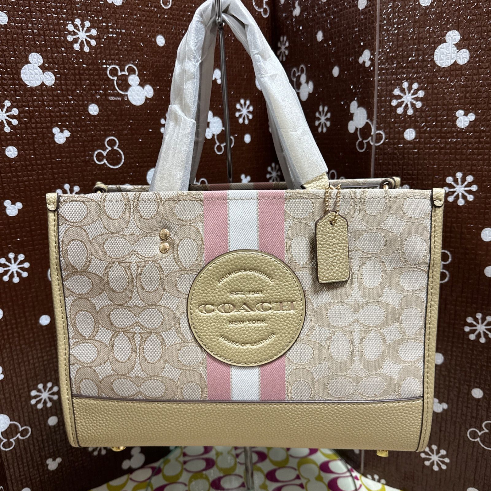 新品☆COACHデンプシーキャリーオールシグネチャージャカードウィズ