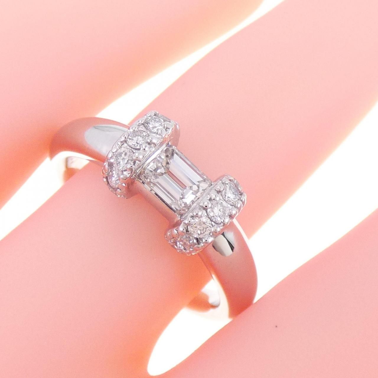 ダイヤモンドリング 0.357 指輪 天然 ピンクダイヤモンド リング 0.05～0.06ct FANCY LIGHT PINK