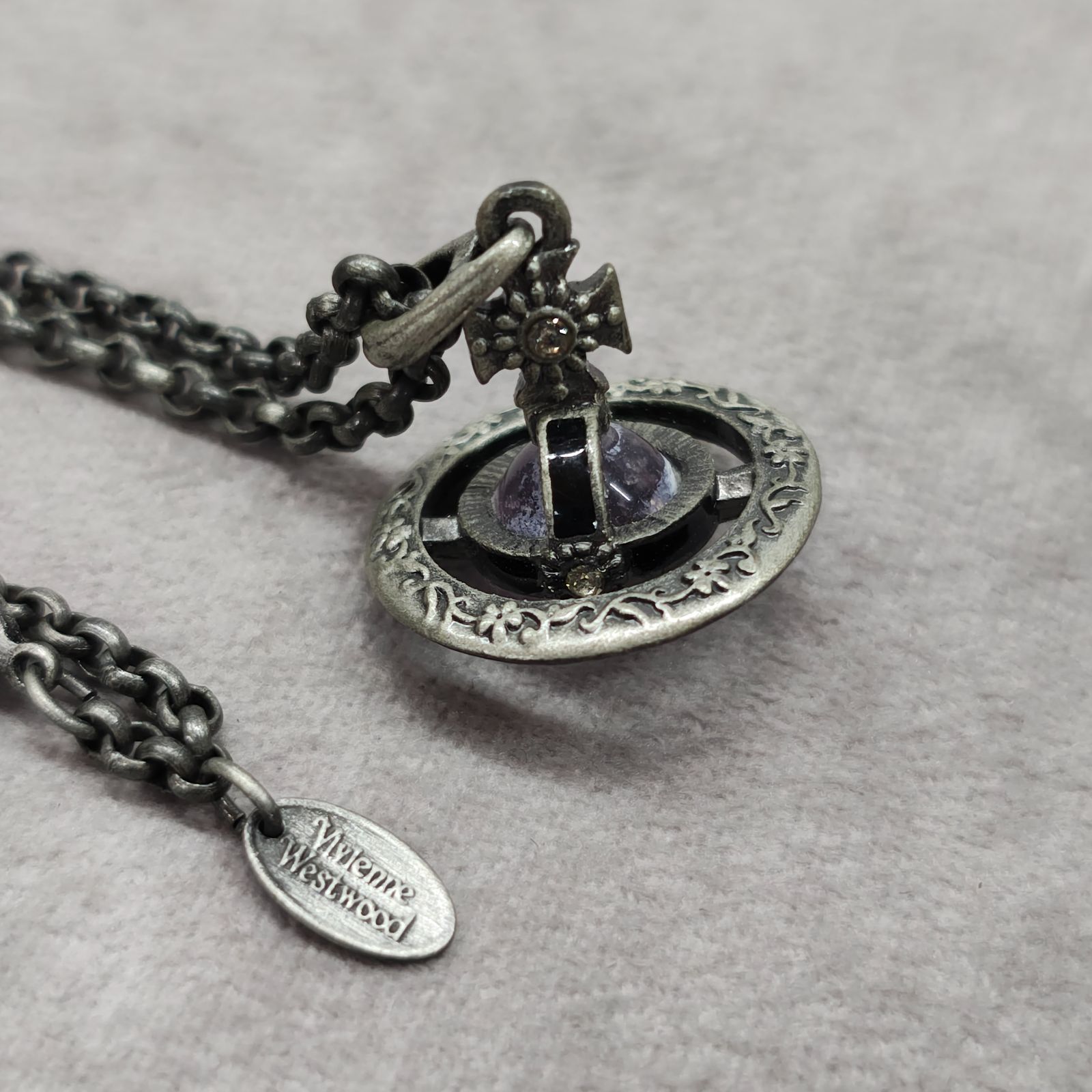 Vivienne Westwood 花刻印スモールペンダントネックレス ヴィヴィアンウエストウッド 花刻印スモールオーブペンダント