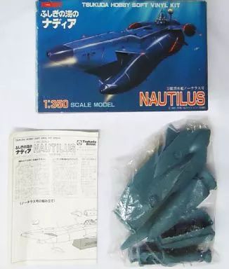 ツクダホビー 1/350 ふしぎの海のナディア 万能潜水艦 ノーチラス号 ソフビ 組み立て済み ガレージキット ツクダホビー 1/350 ふしぎの海のナディア 万能潜水艦