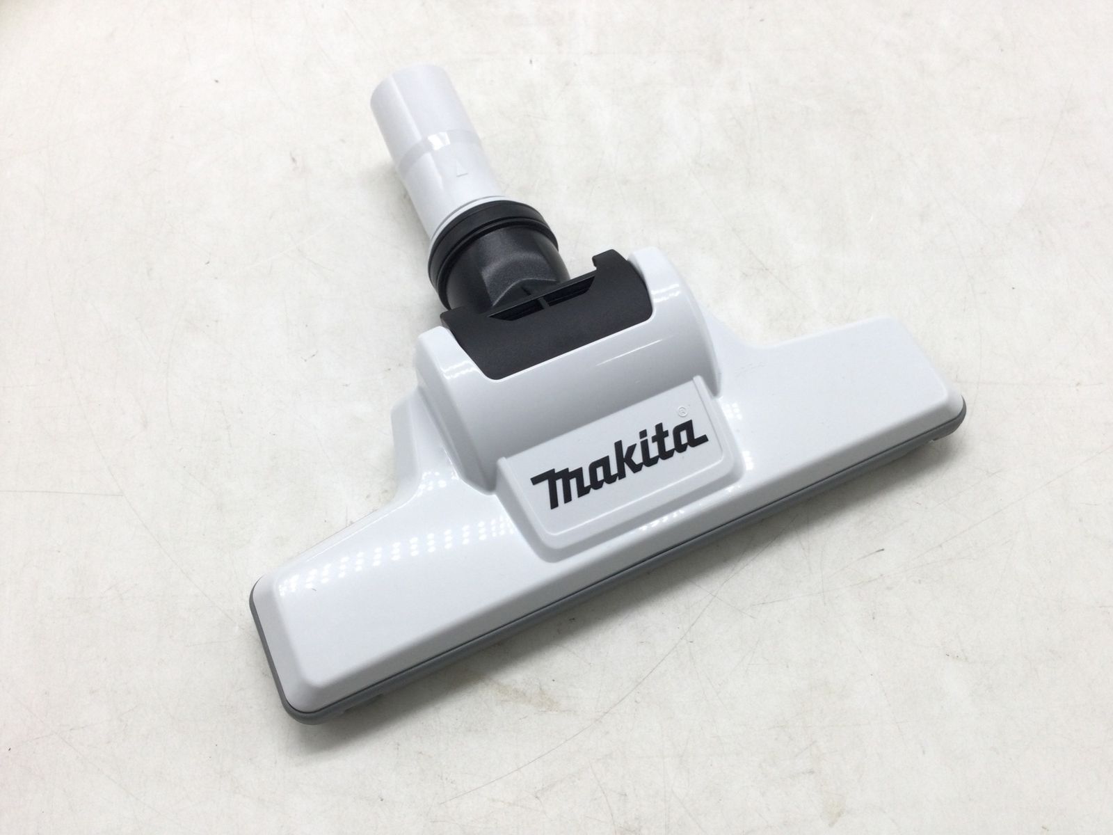 18V充電式クリーナ