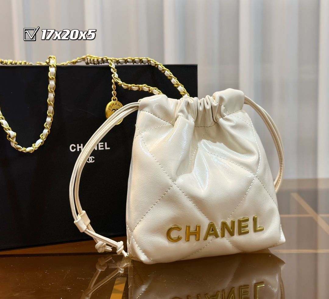 可愛い CHANEL シャネル ショルダーバッグ ハンドバッグ  財布  3点セット