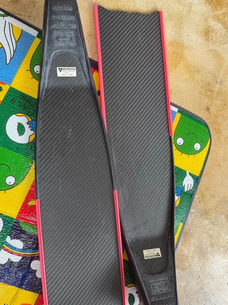 アルケミ V3 カーボン フリーダイビング ロングフィン 36-38 득템