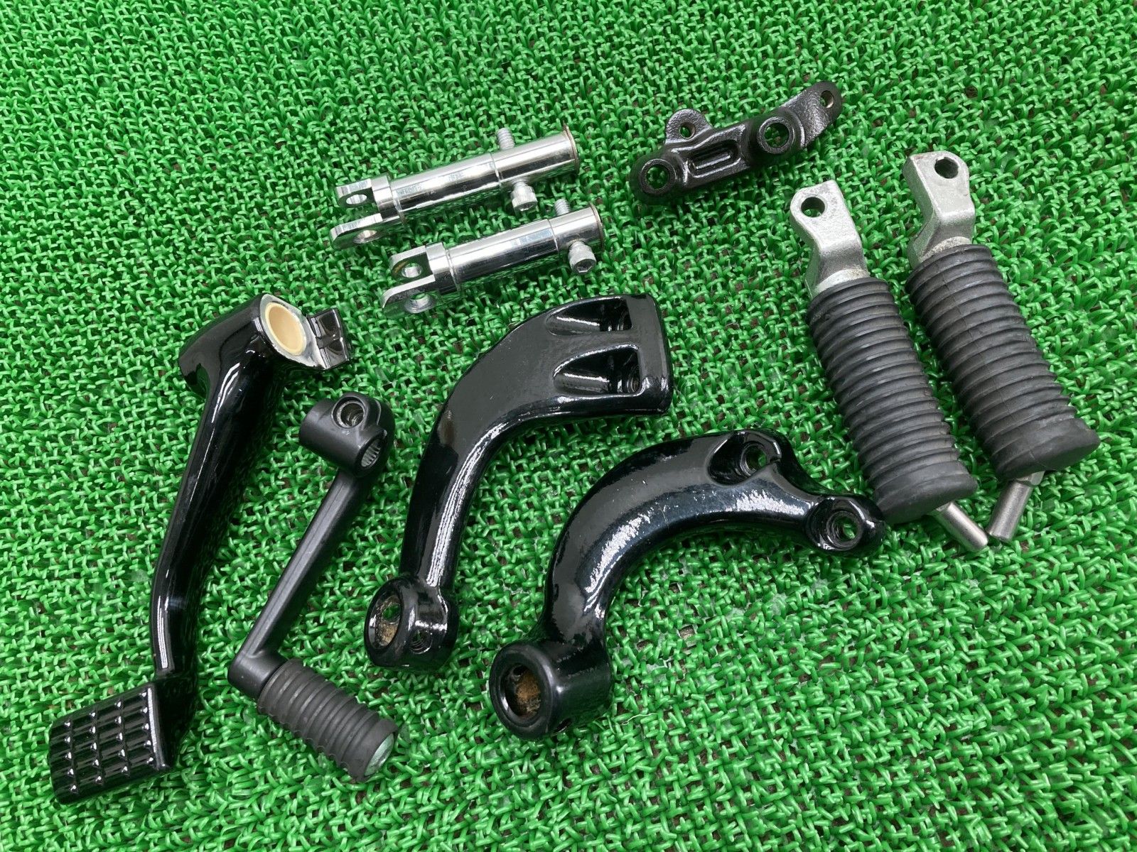 XL1200X ステップ 左右 ハーレー 純正 中古 スポーツスター フォー