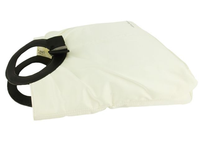 フェラガモ リボン付きトートバッグ 白 ニューヴァラ・プレート トート