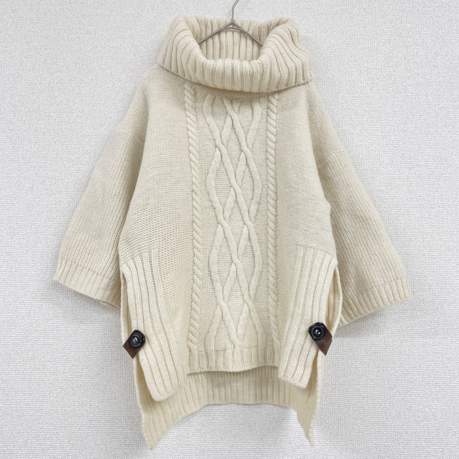 Peregrine ペレグリン ニットトップス オーバーサイズ ケーブル網み タートルネック ウール アイボリー イギリス製 レディース S