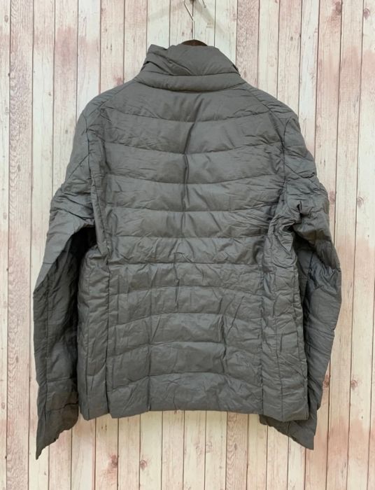 ユニクロ UNIQLO ウルトラライトダウン ジャケット ジップアップ