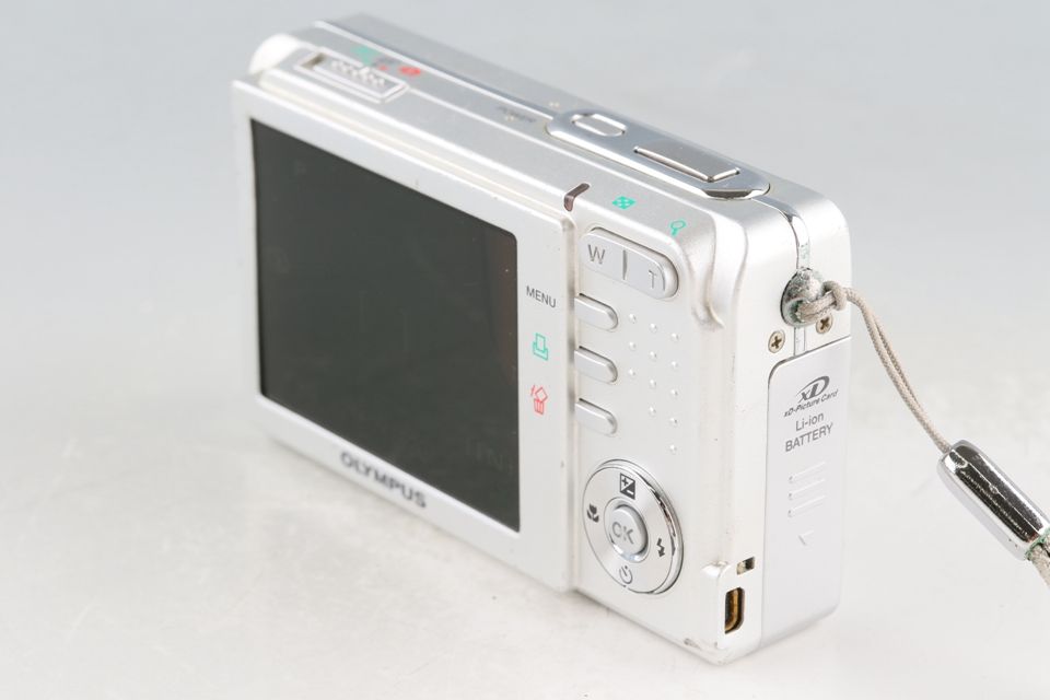 動作品 ✨️美品 箱 付属品あり OLYMPUS FE-150 デジカメ 動作品 ✨️美品 箱 付属品あり OLYMPUS FE-150 デジカメ