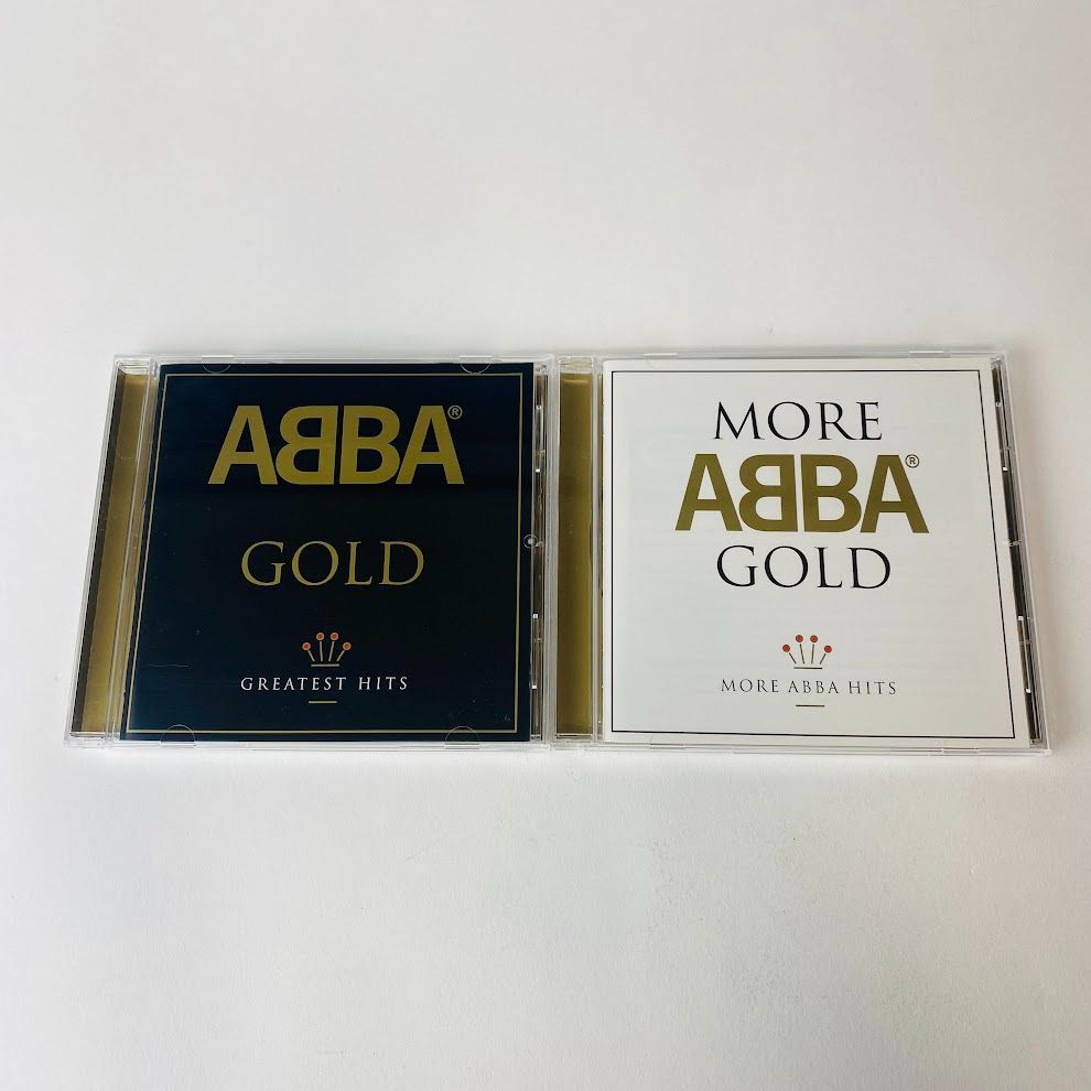 ABBA 初回限定DVD付3枚組ベストアルバム「GOLDデラックスEdition] (2CD+1DVD) DVD 104分収録 : アバ・ゴールド: ミュージック