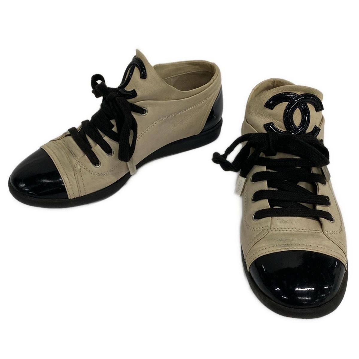 CHANEL(シャネル) スニーカー 36 レディース - アイボリー×黒