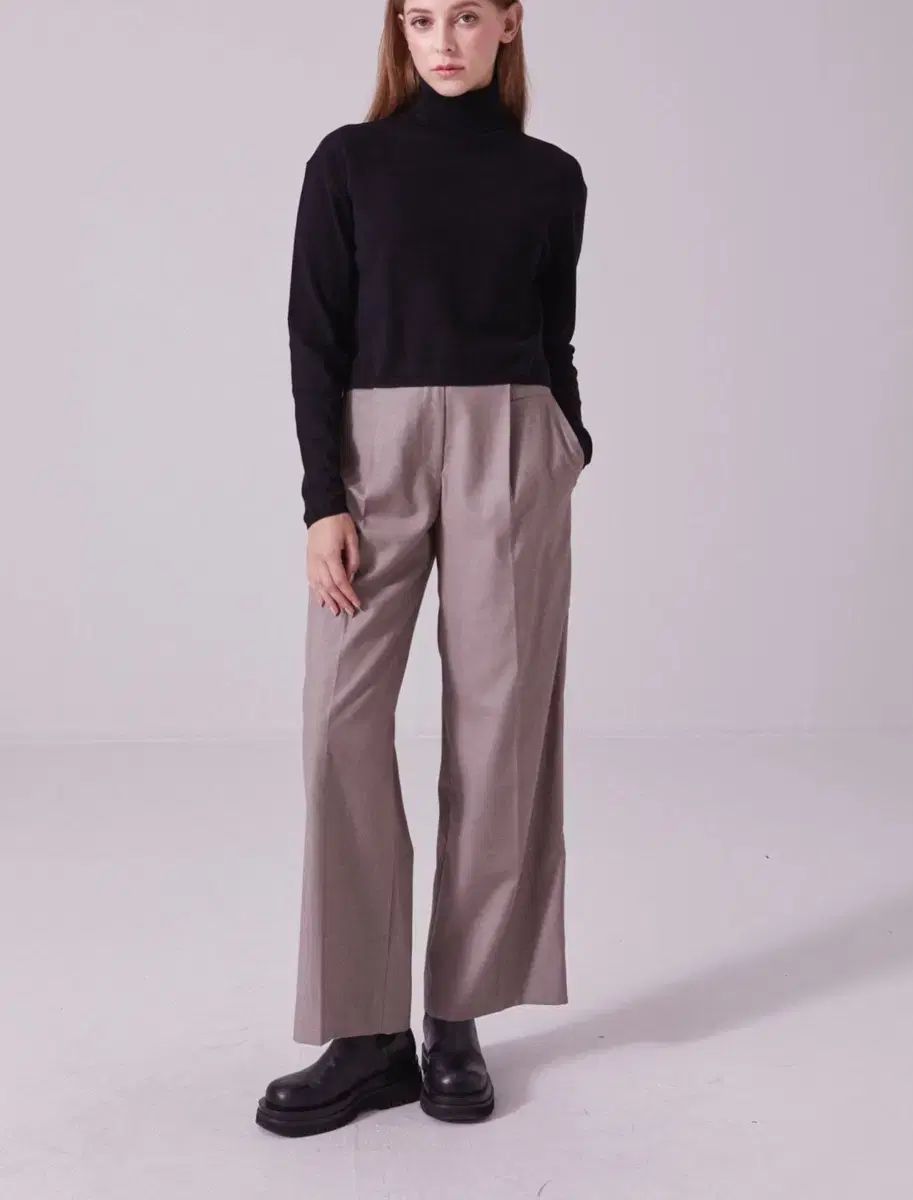 クロップド ニット