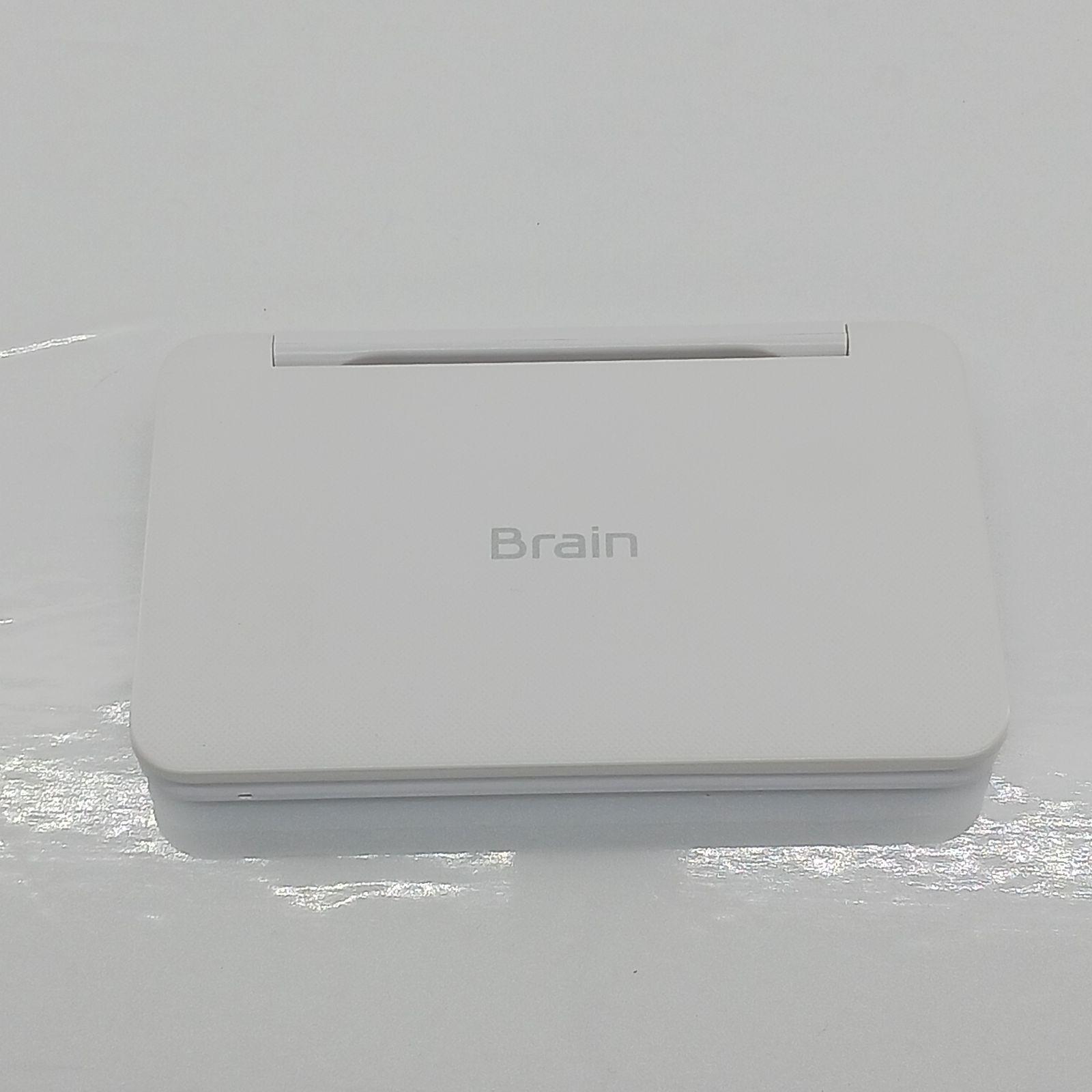 展示商品 シャープ SHARP 電子辞書Brain ブレーン 中学生向け ホワイト系 PW-J 2-W