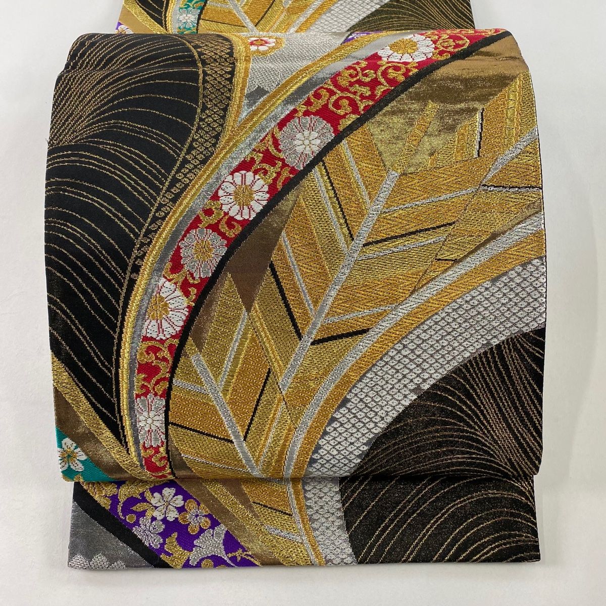 袋帯 秀品 菊 矢羽 金銀糸 唐織 黒 六通 正絹