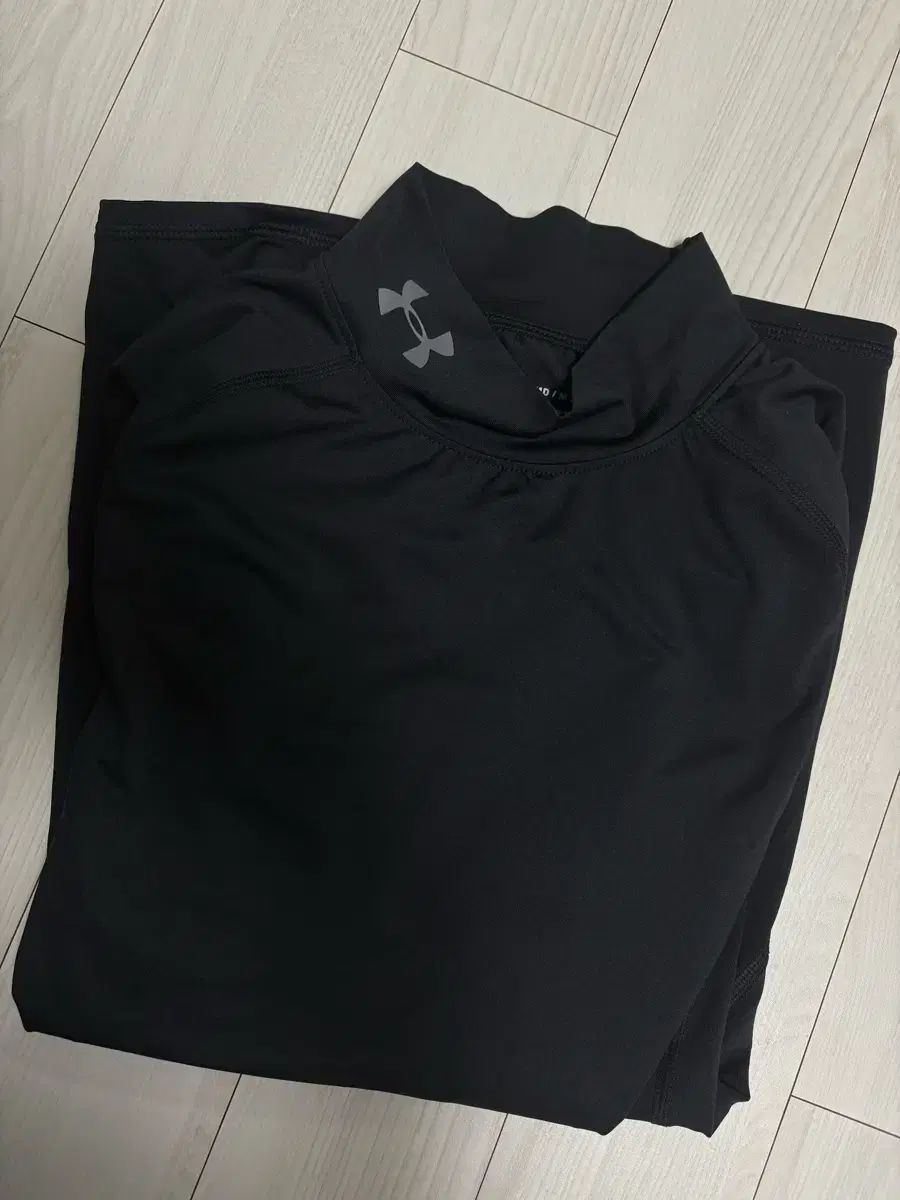 UNDER ARMOUR(アンダーアーマー ) 長袖Tシャツ スポーツ インナーウェア