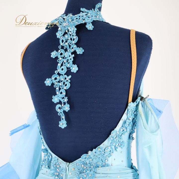 ボリューム 舞台衣装