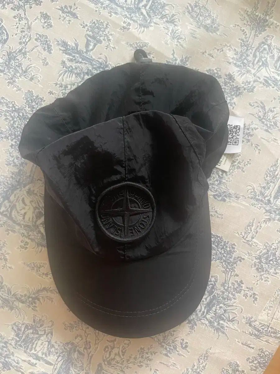 STONE ISLAND ストーンアイランド ナイロン 帽子 ブラック M