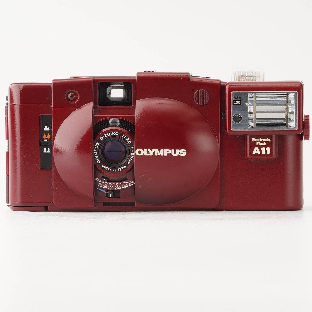 OLYMPUS オリンパス XA2 + A11 レッド Olympus XA2 A11 red オリンパス