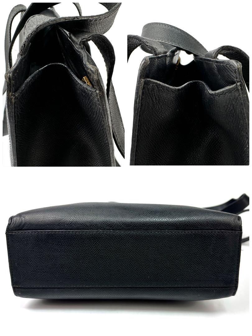 CELINE セリーヌ   ハンドバッグ ブラック ロゴ型押し レザー  b6gjb2 CELINE セリーヌ ハンドバッグ ブラック ロゴ型押し レザー vintage
