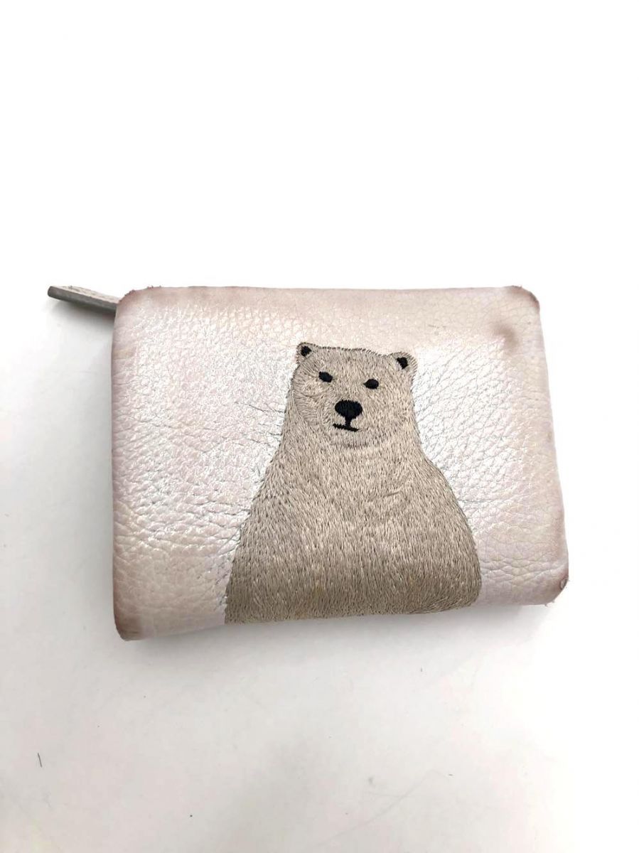 ear PAPILLONER イアパピヨネ シロクマ 二つ折り 財布/白x