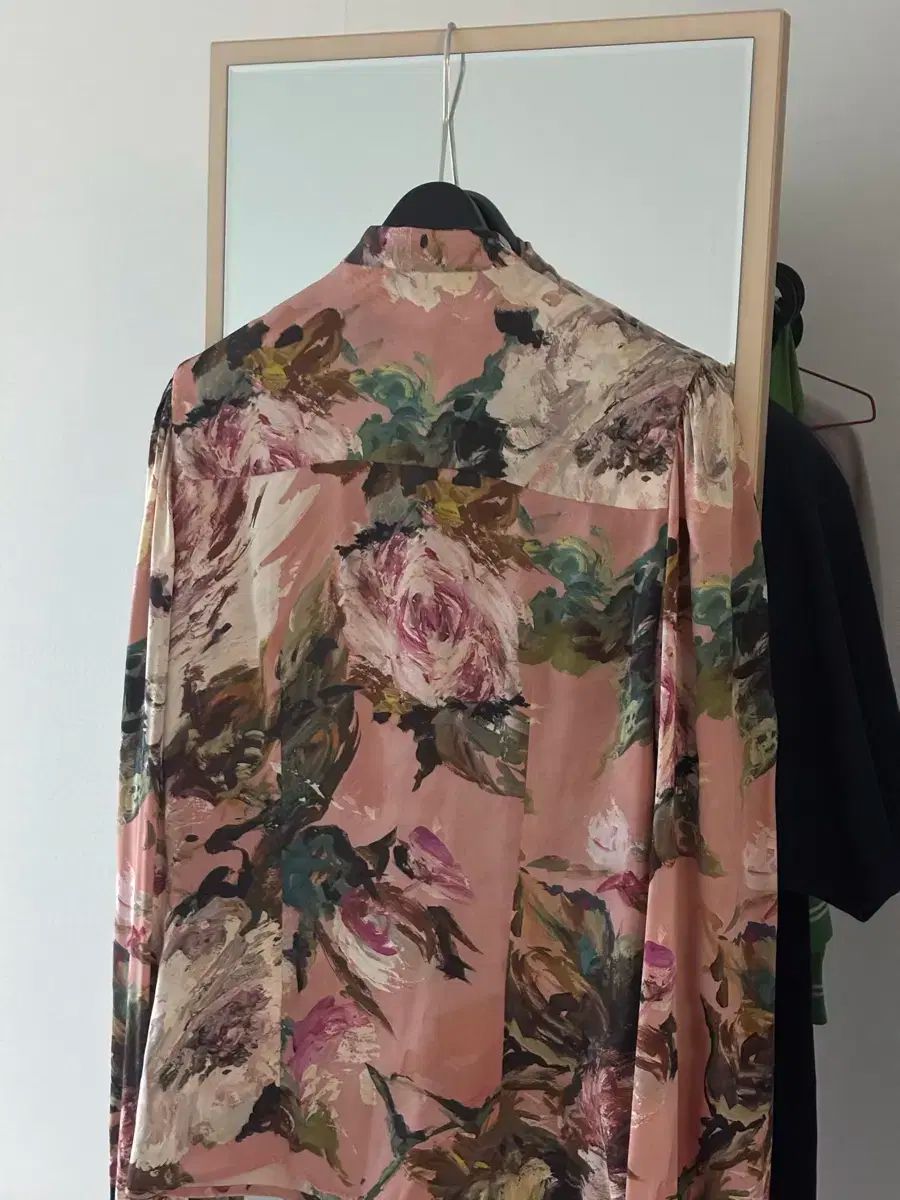 DOLCE ＆ GABBANA Dolce&Gabbana(ドルチェ＆ガッバーナ) シルク