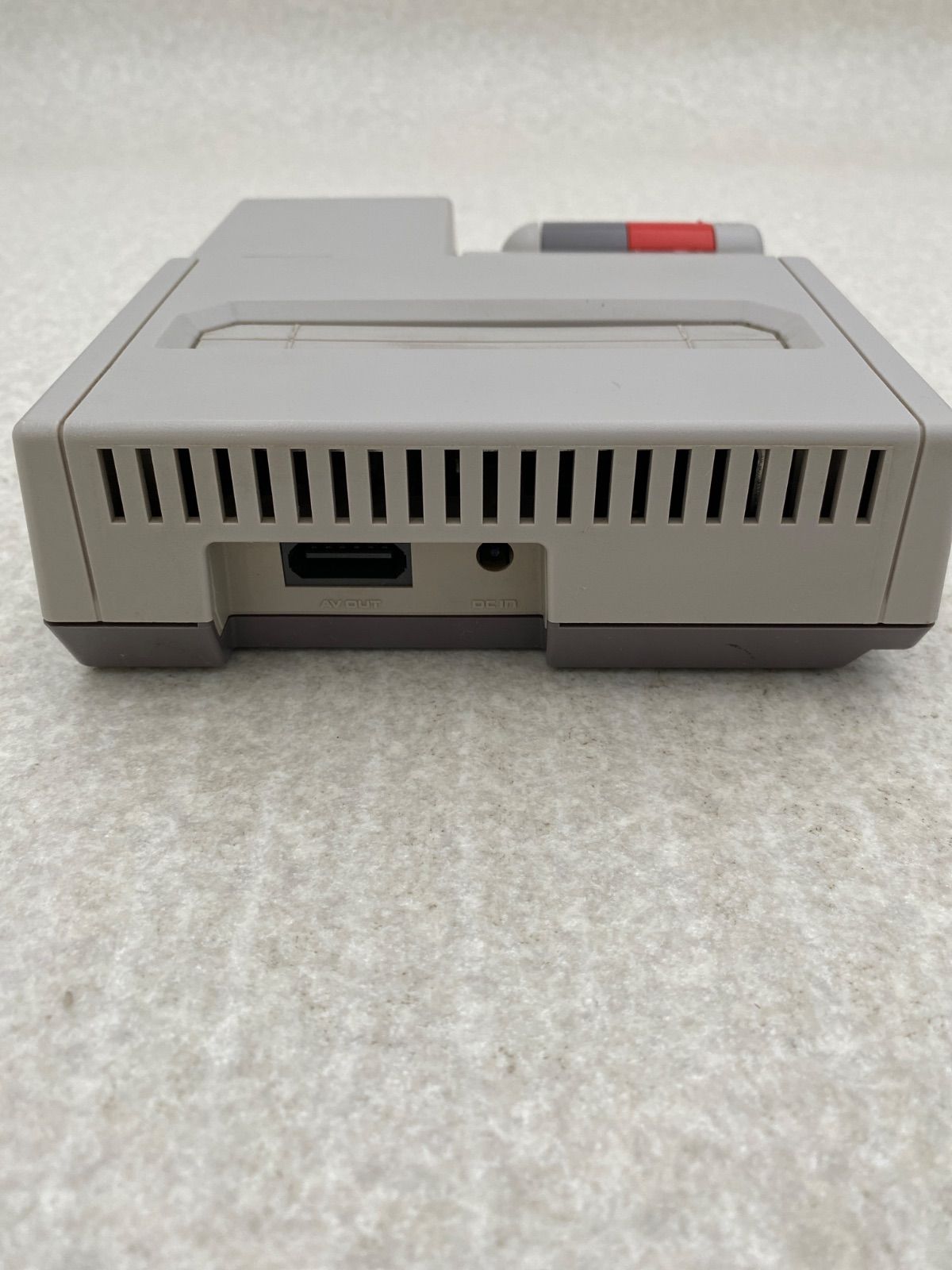 Nintendo ニューファミコン NEWファミコン HVC-101 本体 動作確認済み コントローラー 2個 ファミリーコンピュータ 箱あり 希少品 レトロ newファミコン ニューファミコン コントローラー2点 動作品 任天堂