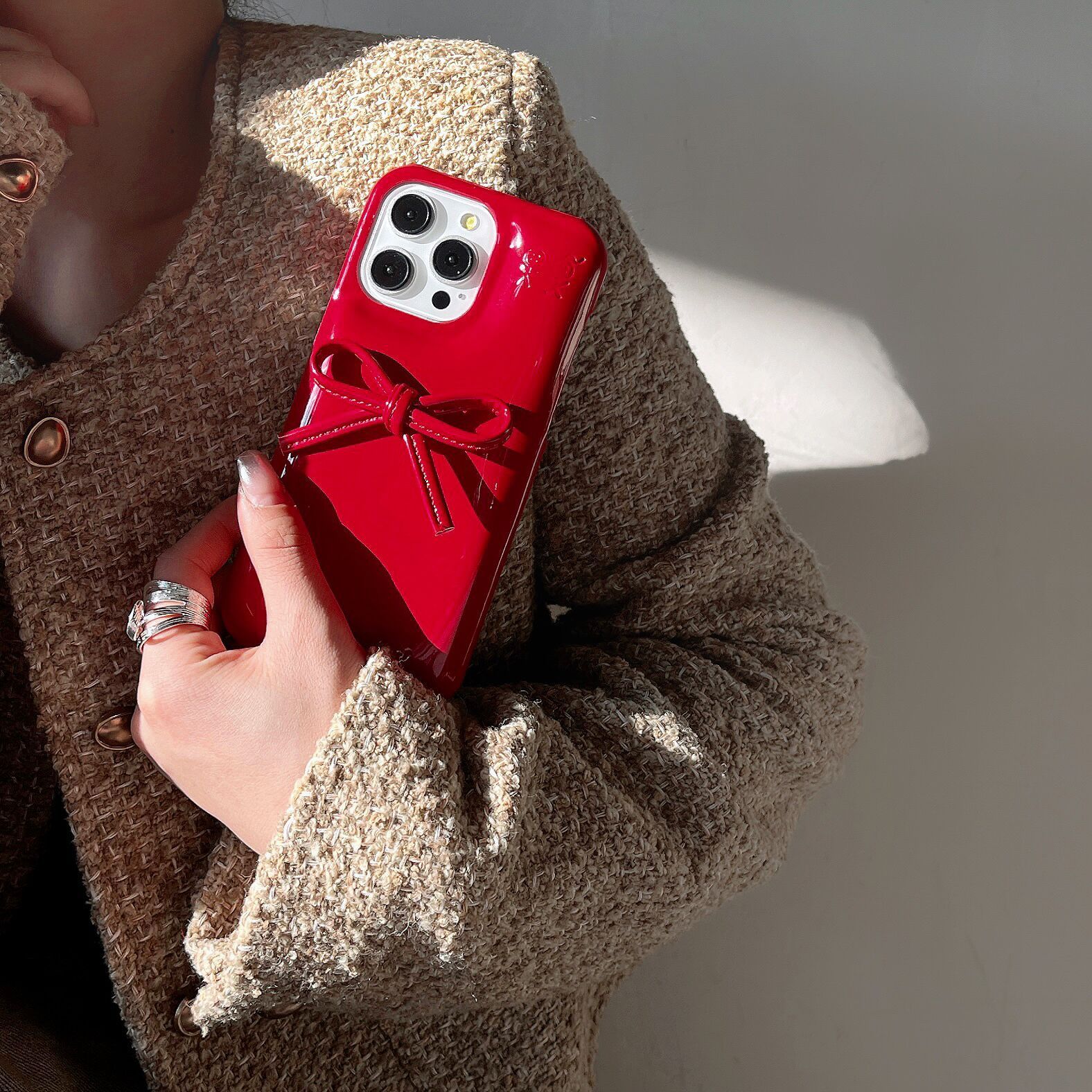 Urban Sophistication レッド iPhone16proケース 送料無料】Urban Sophistication ☆大人気 iPhone ケース