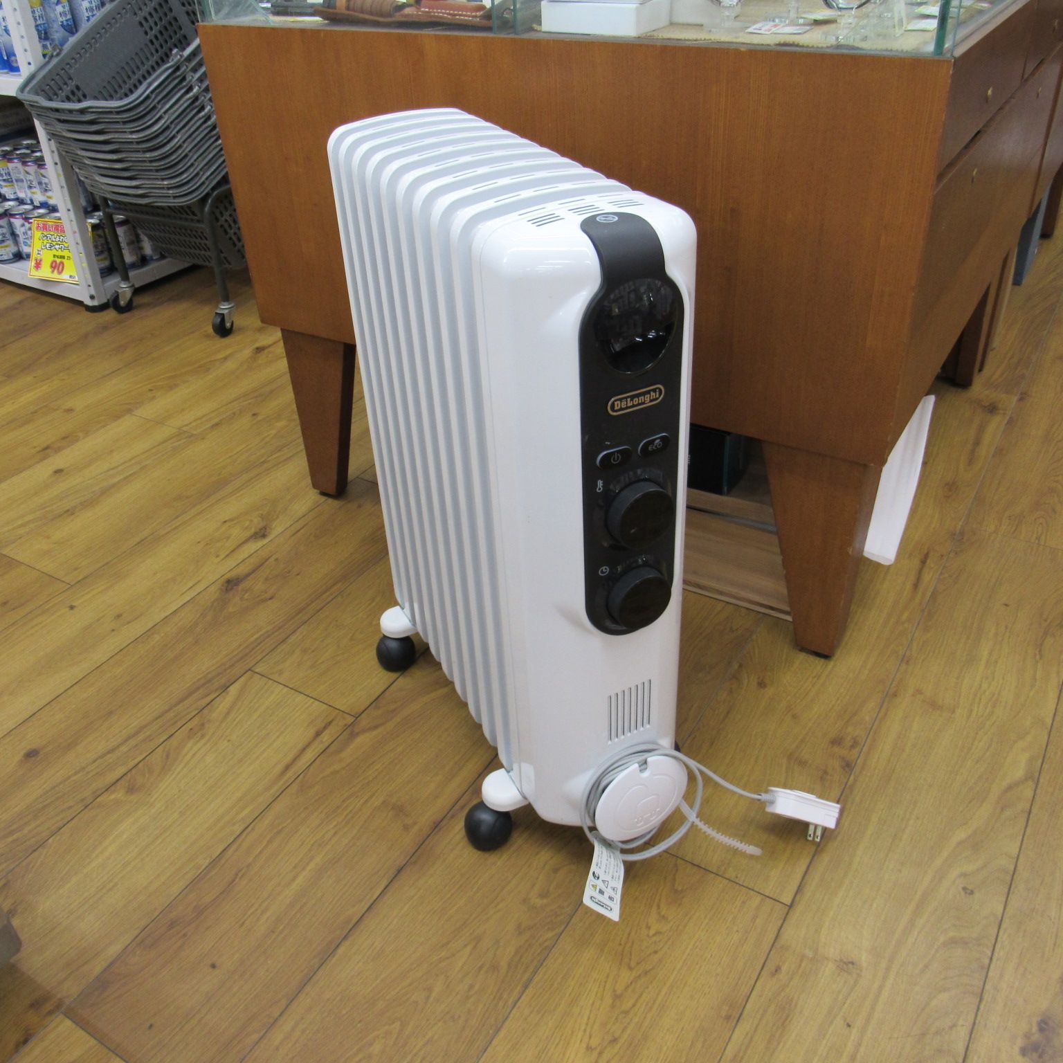 Delonghi デロンギ RHJ35M1015-BK アミカルド オイルヒーター 約10～13畳 エキスパート藤沢辻堂店