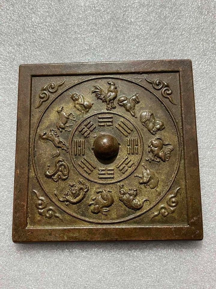 十二支銅鏡  装飾品  工芸品  美術品 置物 十二支銅鏡 装飾品 工芸品 美術品 置物 - メルカリ