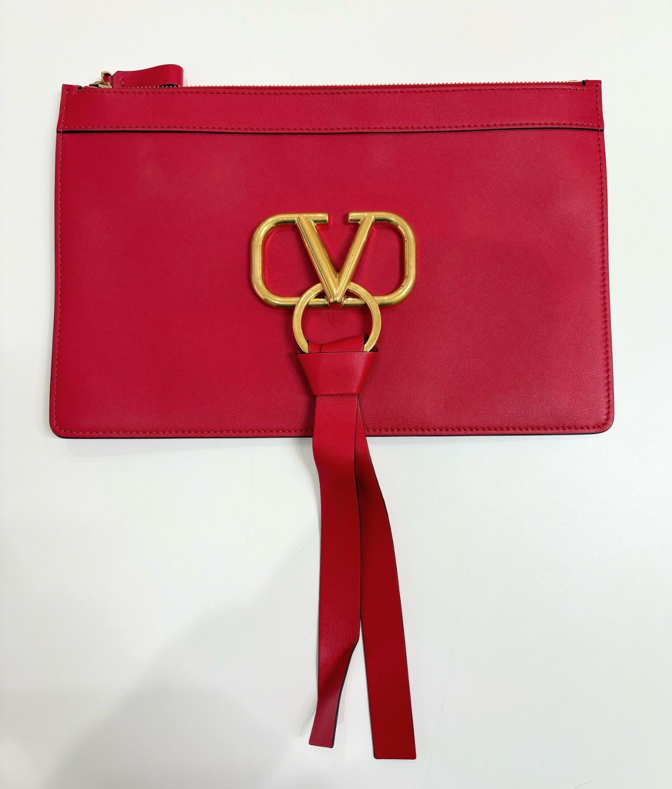 ヴァレンティノ ガラヴァーニ Ｖリング クラッチ ポーチ VALENTINO ヴァレンティノ V ロゴポーチ クラッチバッグ