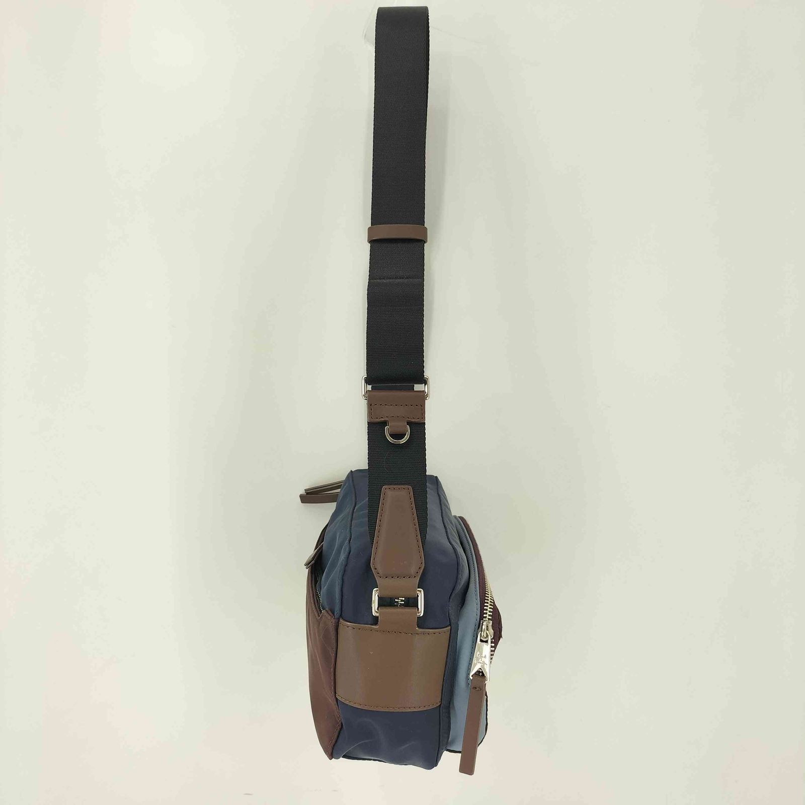 国内発送 Paul Smith ナイロンウエストバック 送料関税無料 国内発送 Paul Smith ナイロンウエストバック 送料関税無料